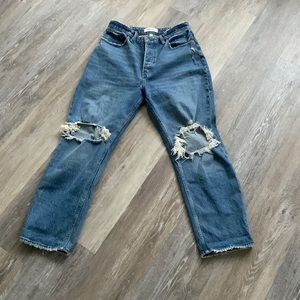 Women’s size 6/28 Abercrombie and Fitch “The Dad High Rise Jean” Curve Love.